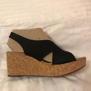 Clarks Black Annadel Eirwyn Wedges